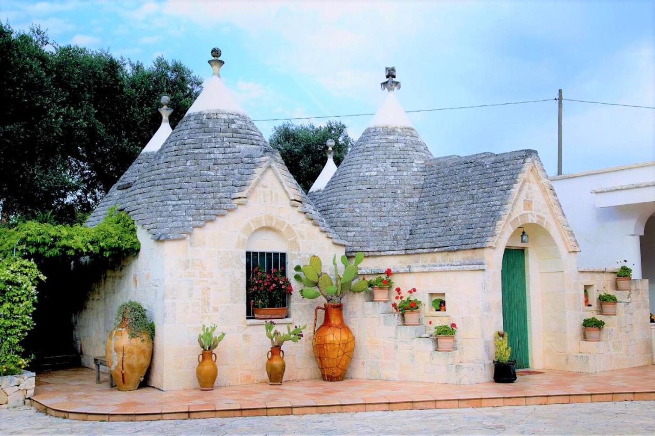 Trullo Al Monte Bed and Breakfast Ceglie Messapica Eksteriør billede